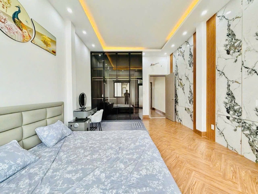 🏡 NHÀ ĐẸP SÁT CHỢ THẠCH ĐÀ – GẦN CHUNG CƯ DREAM HOME – HẺM 5M – 3PN – CHỈ 5.65 TỶ! - Ảnh 3
